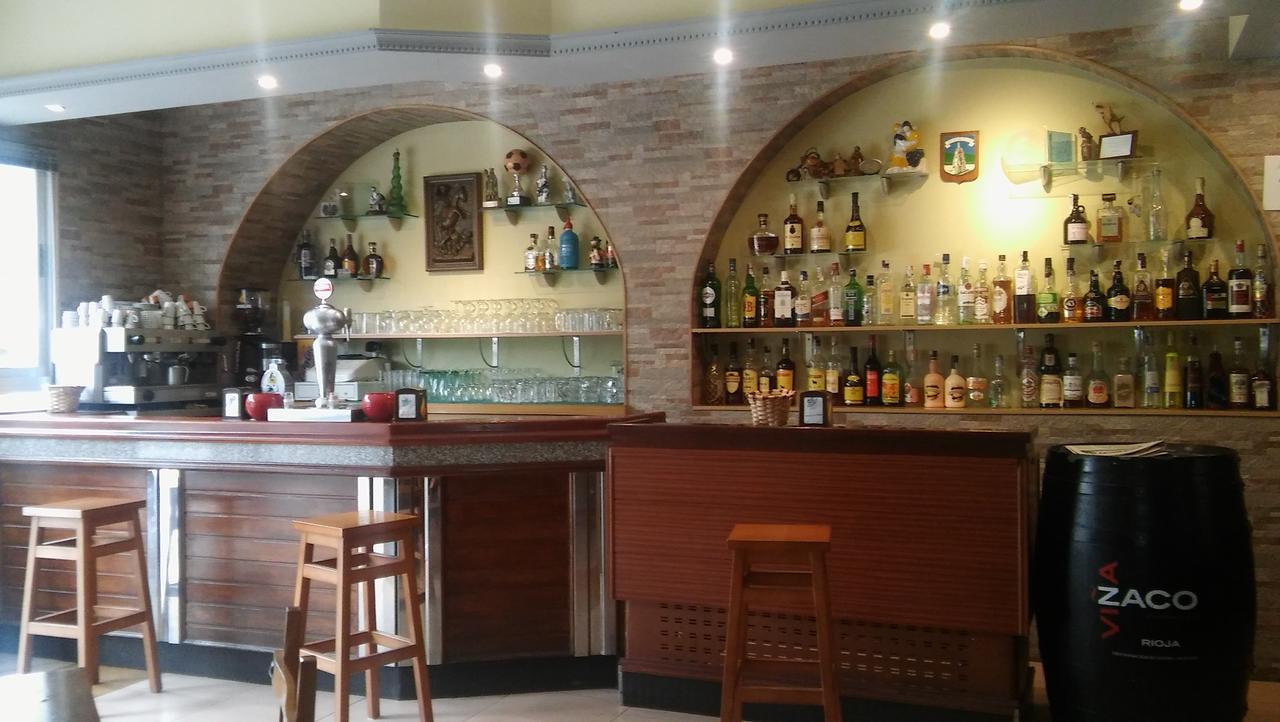 Hostal-Meson Vilasante Triacastela Εξωτερικό φωτογραφία